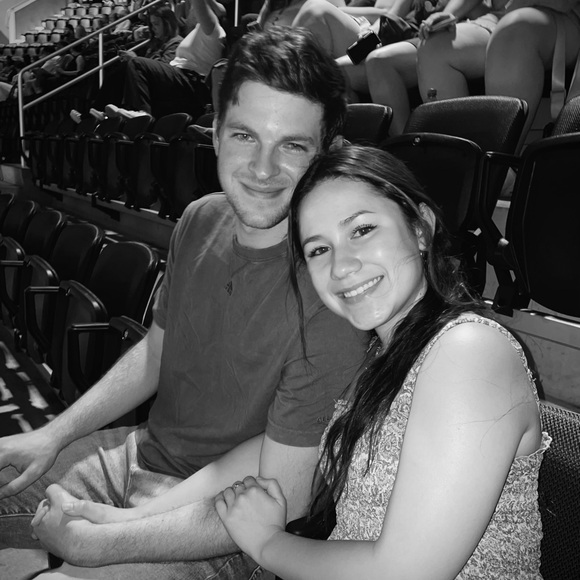 Meet your Posher, Maddie - Picture 3 of 6